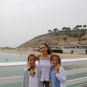 Meet your Posher, Alexia